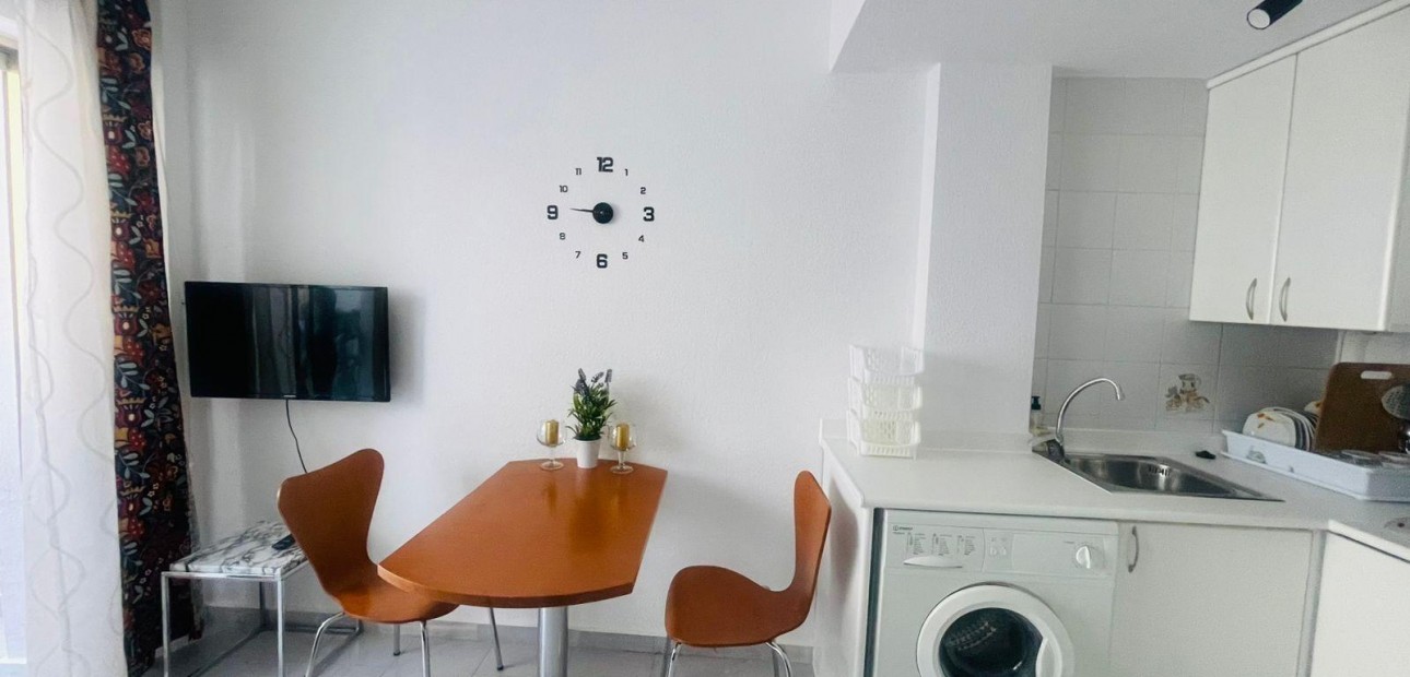 Sale - Studio -
Torrevieja - Acequion