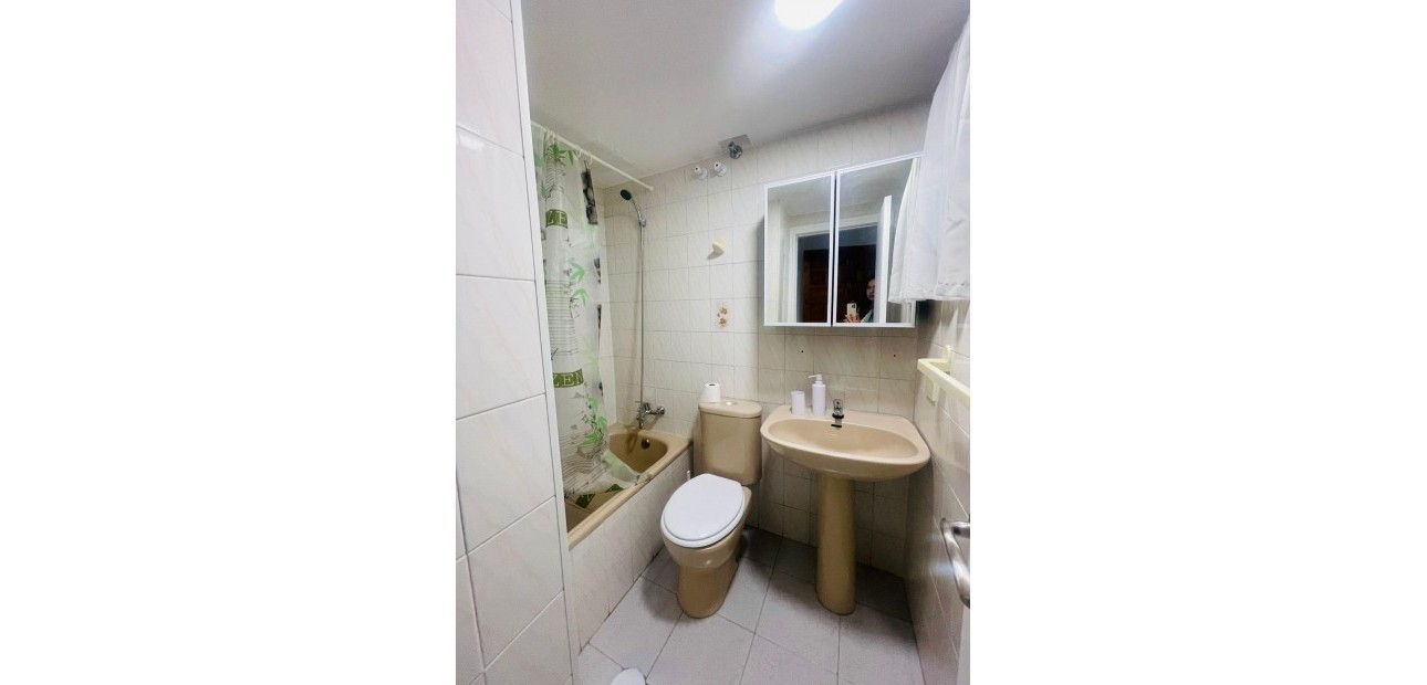 Sale - Studio -
Torrevieja - Acequion