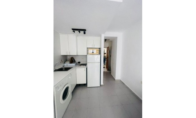 Sale - Studio -
Torrevieja - Acequion