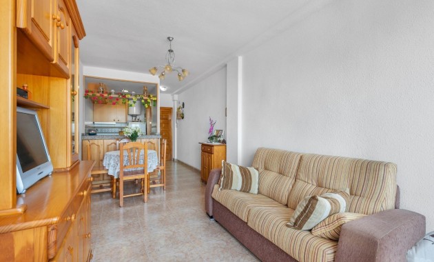 Sale - Apartment / flat -
Torrevieja - La Mata pueblo