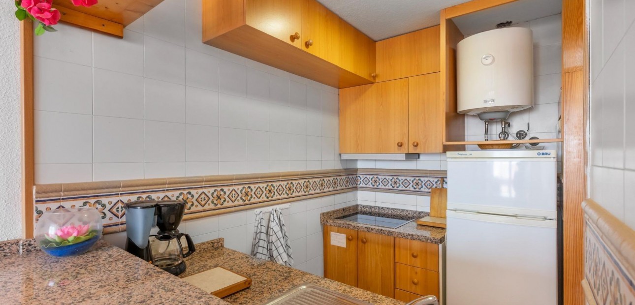 Sale - Apartment / flat -
Torrevieja - La Mata pueblo
