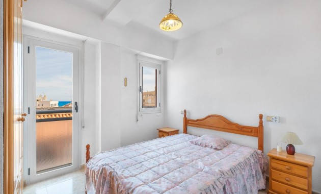 Sale - Apartment / flat -
Torrevieja - La Mata pueblo