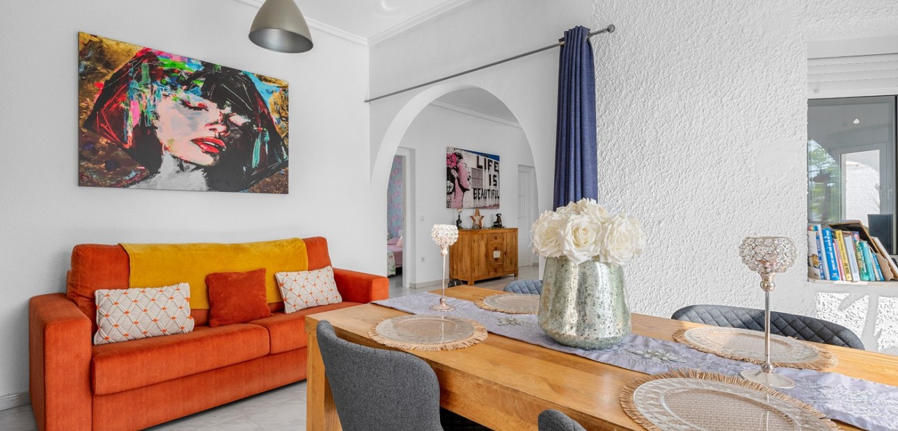 Sale - Detached Villa -
Ciudad Quesada - Pueblo Bravo