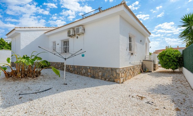 Sale - Detached Villa -
Ciudad Quesada - Pueblo Bravo