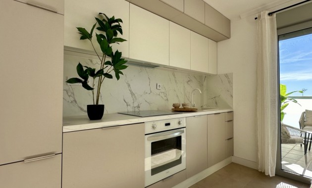 Sale - Apartment / flat -
Torrevieja - Torrevieja - Centre