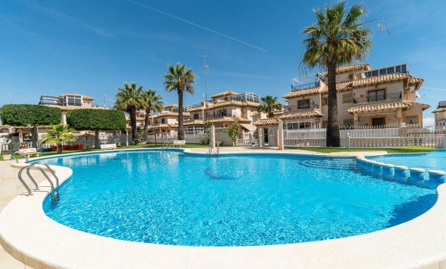 Sale - Terraced house -
Orihuela Costa - Playa Flamenca