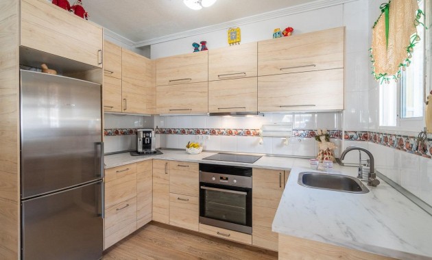 Sale - Terraced house -
Orihuela Costa - Playa Flamenca