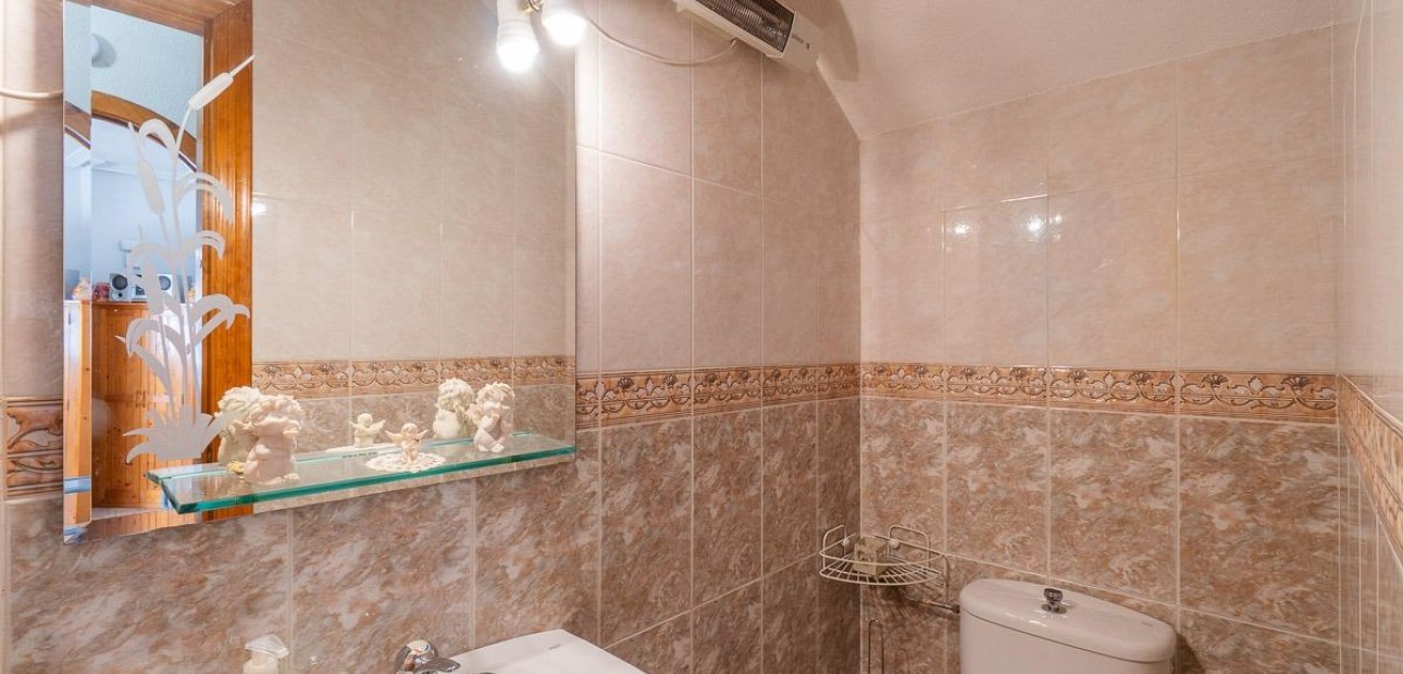 Sale - Terraced house -
Orihuela Costa - Playa Flamenca