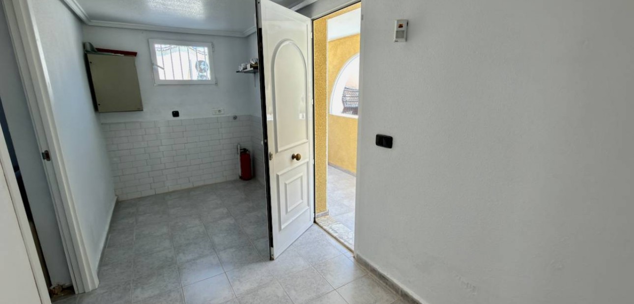 Sale - Villa -
Ciudad Quesada - Urbanizaciones