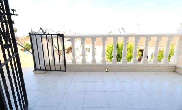 Sale - Bungalow -
Torrevieja - La Siesta - El Salado - Torreta