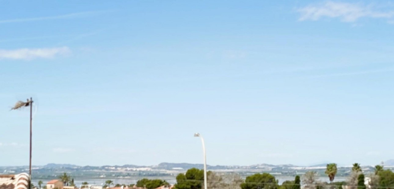 Sale - Bungalow -
Torrevieja - La Siesta - El Salado - Torreta