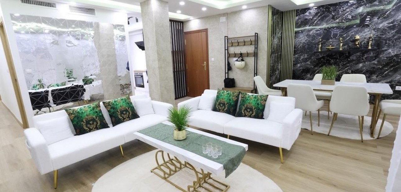 Sale - Bungalow -
Torrevieja - La Siesta - El Salado - Torreta