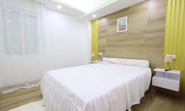 Sale - Bungalow -
Torrevieja - La Siesta - El Salado - Torreta