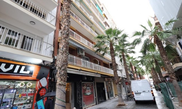Sale - Bungalow -
Torrevieja - La Siesta - El Salado - Torreta
