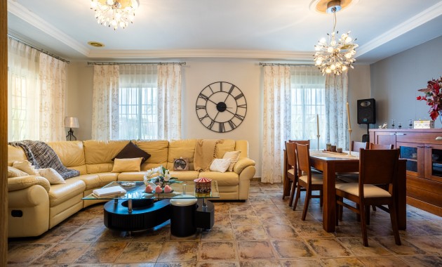 Herverkoop - Detached Villa -
Elche - La Hoya