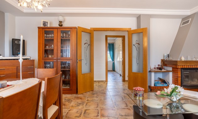 Herverkoop - Detached Villa -
Elche - La Hoya