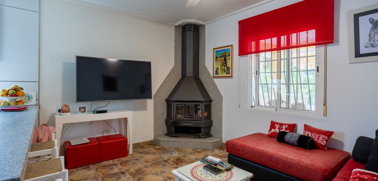 Herverkoop - Detached Villa -
Elche - La Hoya