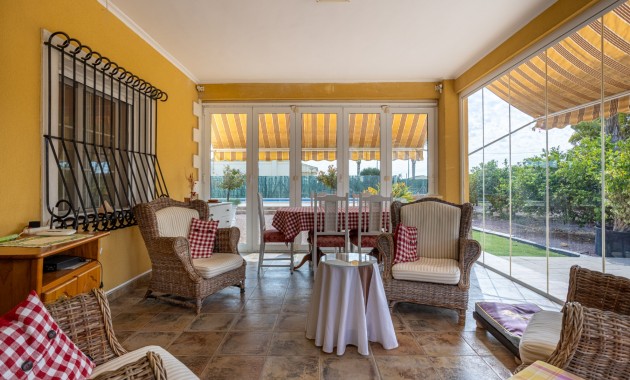 Herverkoop - Detached Villa -
Elche - La Hoya