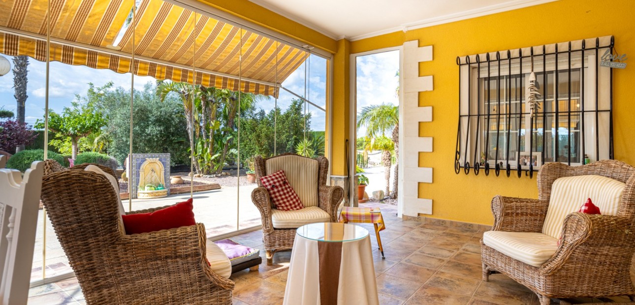 Herverkoop - Detached Villa -
Elche - La Hoya