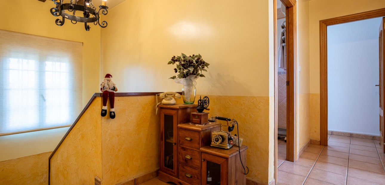 Herverkoop - Detached Villa -
Elche - La Hoya