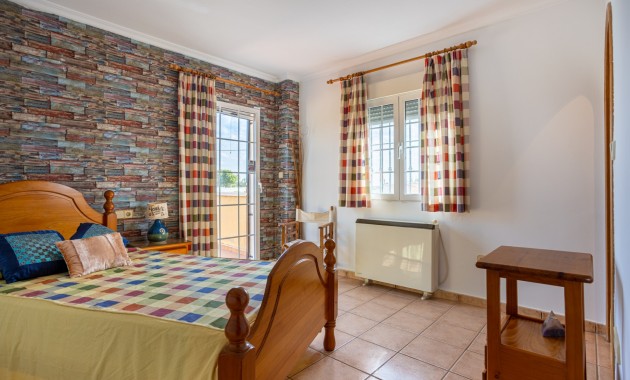 Herverkoop - Detached Villa -
Elche - La Hoya