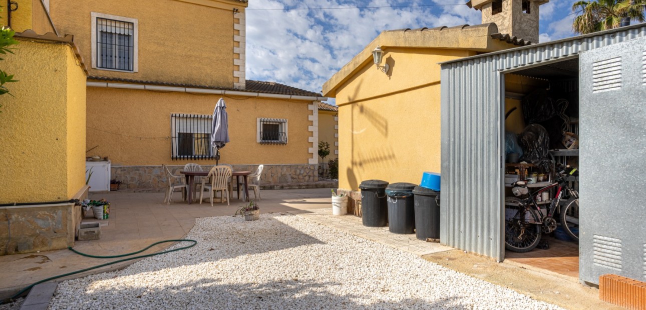 Herverkoop - Detached Villa -
Elche - La Hoya