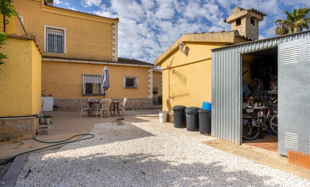 Herverkoop - Detached Villa -
Elche - La Hoya