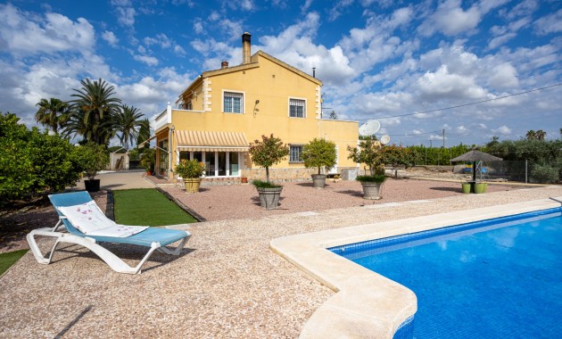Herverkoop - Detached Villa -
Elche - La Hoya
