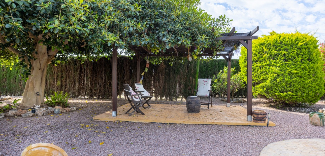Herverkoop - Detached Villa -
Elche - La Hoya