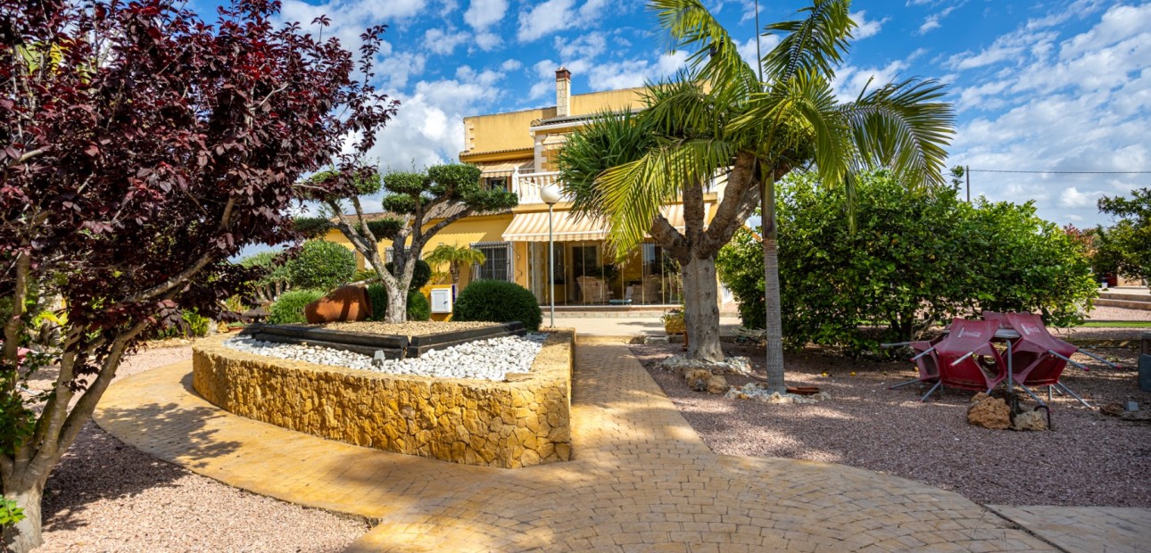 Herverkoop - Detached Villa -
Elche - La Hoya