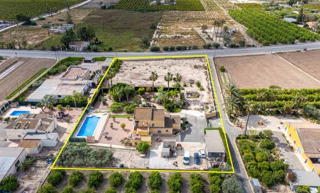 Herverkoop - Detached Villa -
Elche - La Hoya