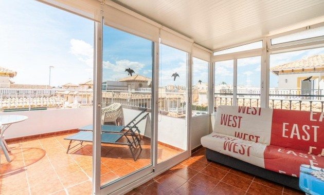 Herverkoop - Terraced house -
Orihuela Costa - Playa Flamenca