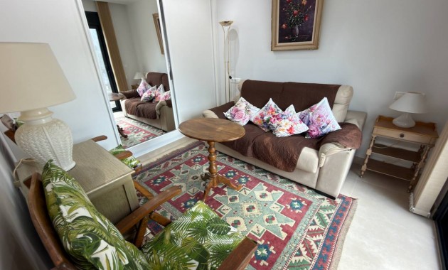 Sale - Villa -
Benijofar