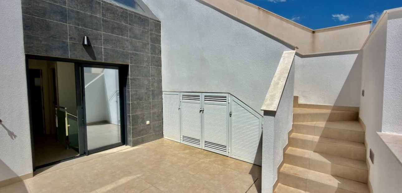 Sale - Villa -
Benijofar