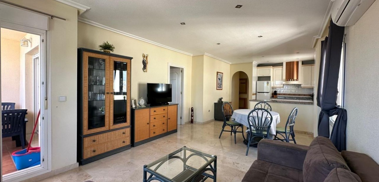 Sale - Apartment / flat -
Orihuela Costa - La Chismosa