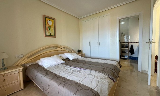 Sale - Apartment / flat -
Orihuela Costa - La Chismosa