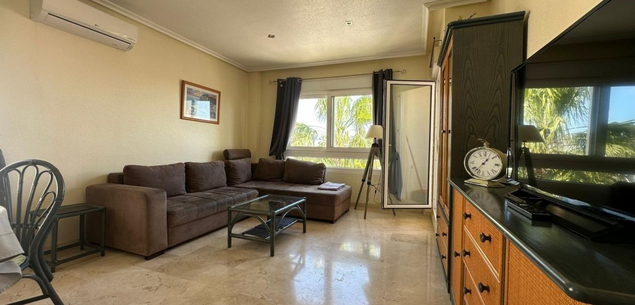 Sale - Apartment / flat -
Orihuela Costa - La Chismosa