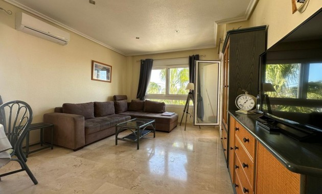 Sale - Apartment / flat -
Orihuela Costa - La Chismosa