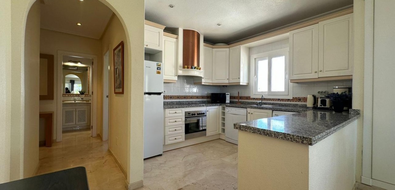Sale - Apartment / flat -
Orihuela Costa - La Chismosa