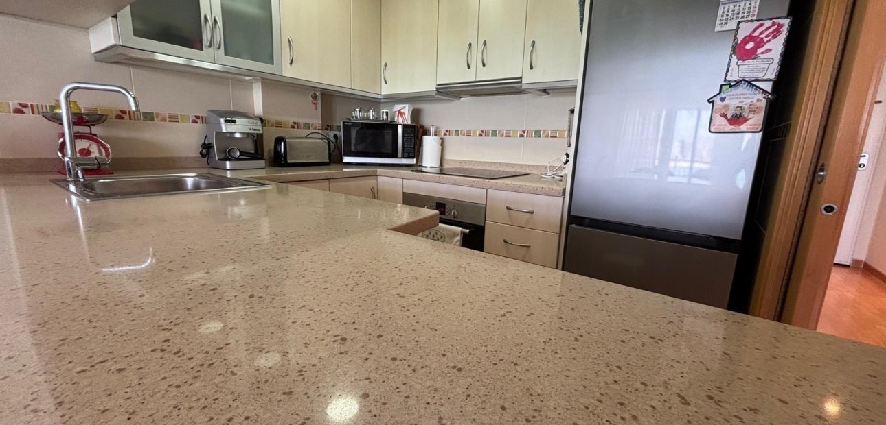 Sale - Apartment / flat -
Torrevieja - Los Frutales