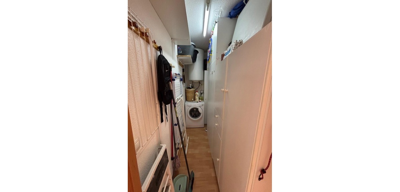 Sale - Apartment / flat -
Torrevieja - Los Frutales