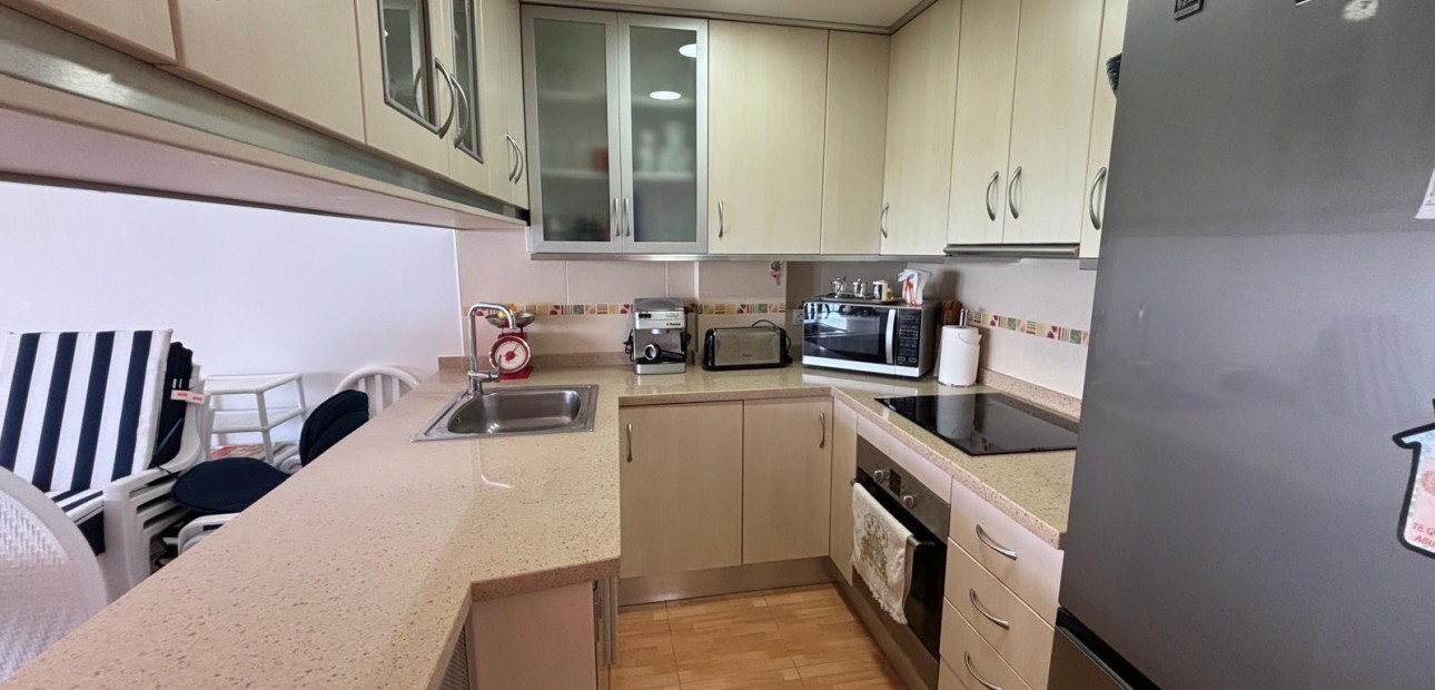 Sale - Apartment / flat -
Torrevieja - Los Frutales