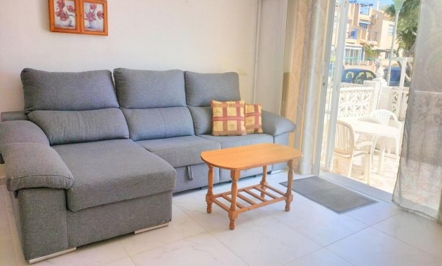 Sale - Bungalow -
Torrevieja - La Siesta - El Salado - Torreta