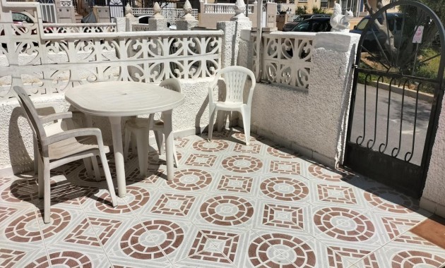 Sale - Bungalow -
Torrevieja - La Siesta - El Salado - Torreta