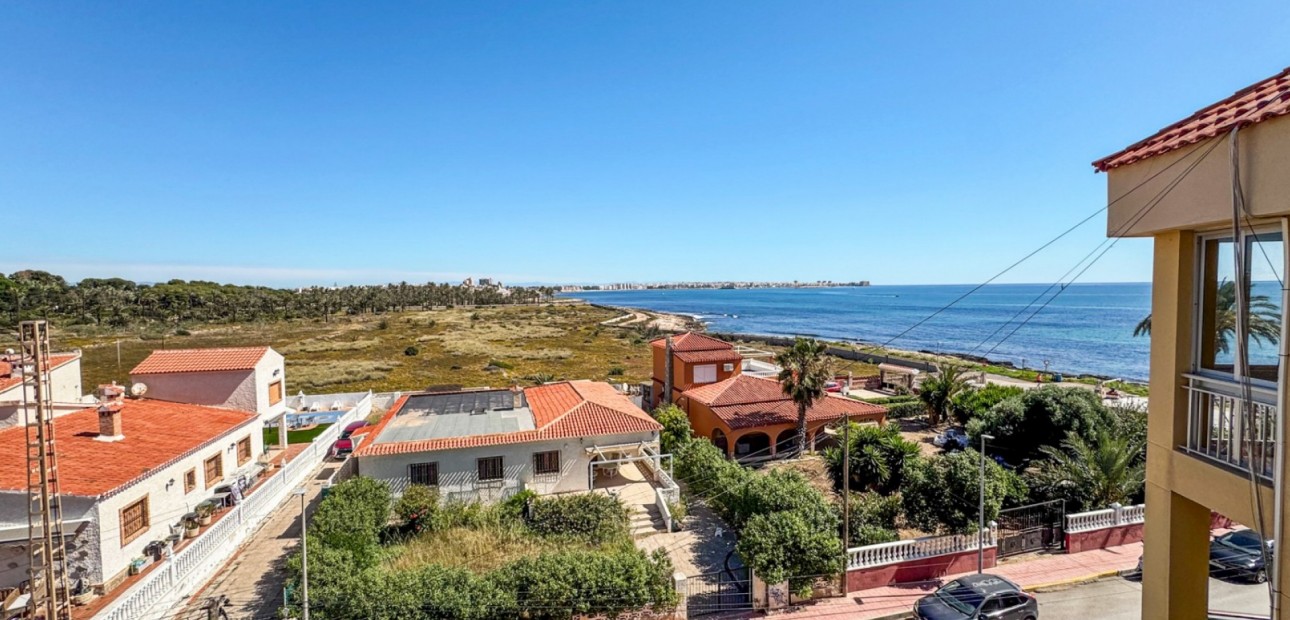 Venta - Apartamento / piso -
Torrevieja - Rocio del Mar