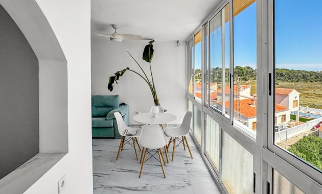 Venta - Apartamento / piso -
Torrevieja - Rocio del Mar