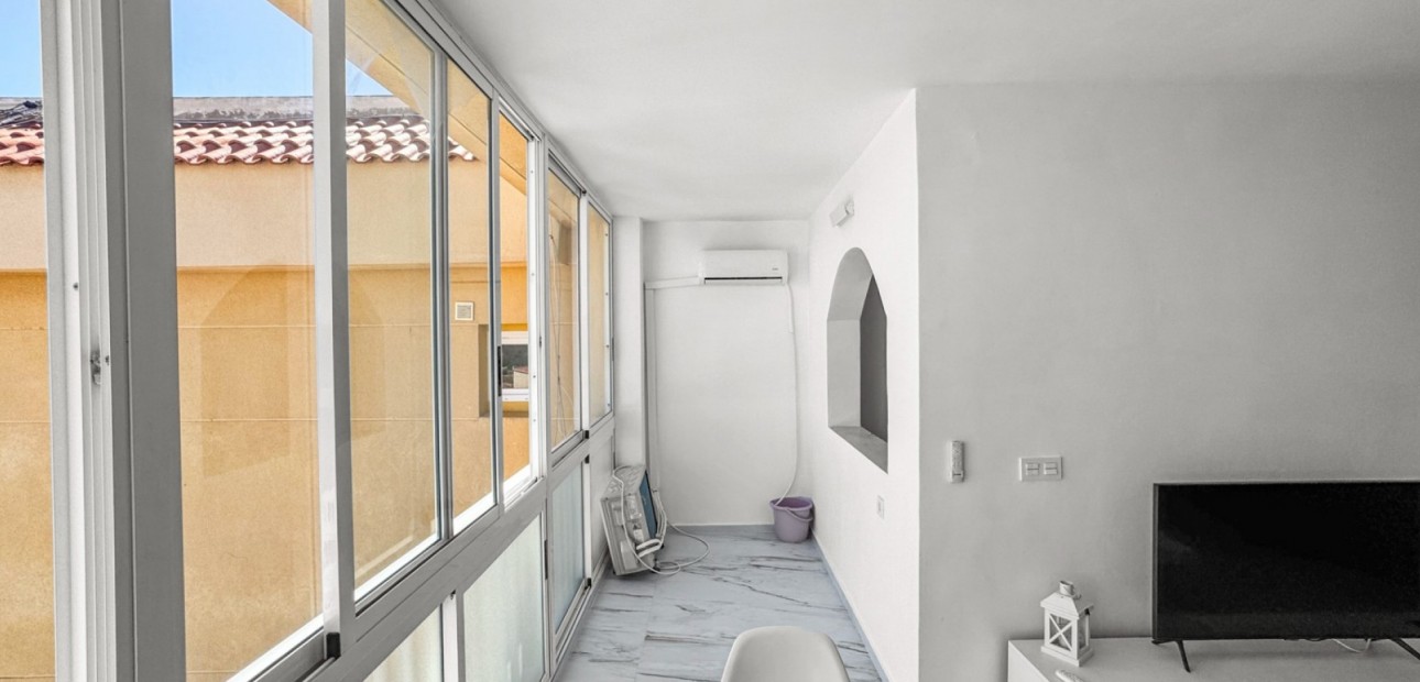 Venta - Apartamento / piso -
Torrevieja - Rocio del Mar
