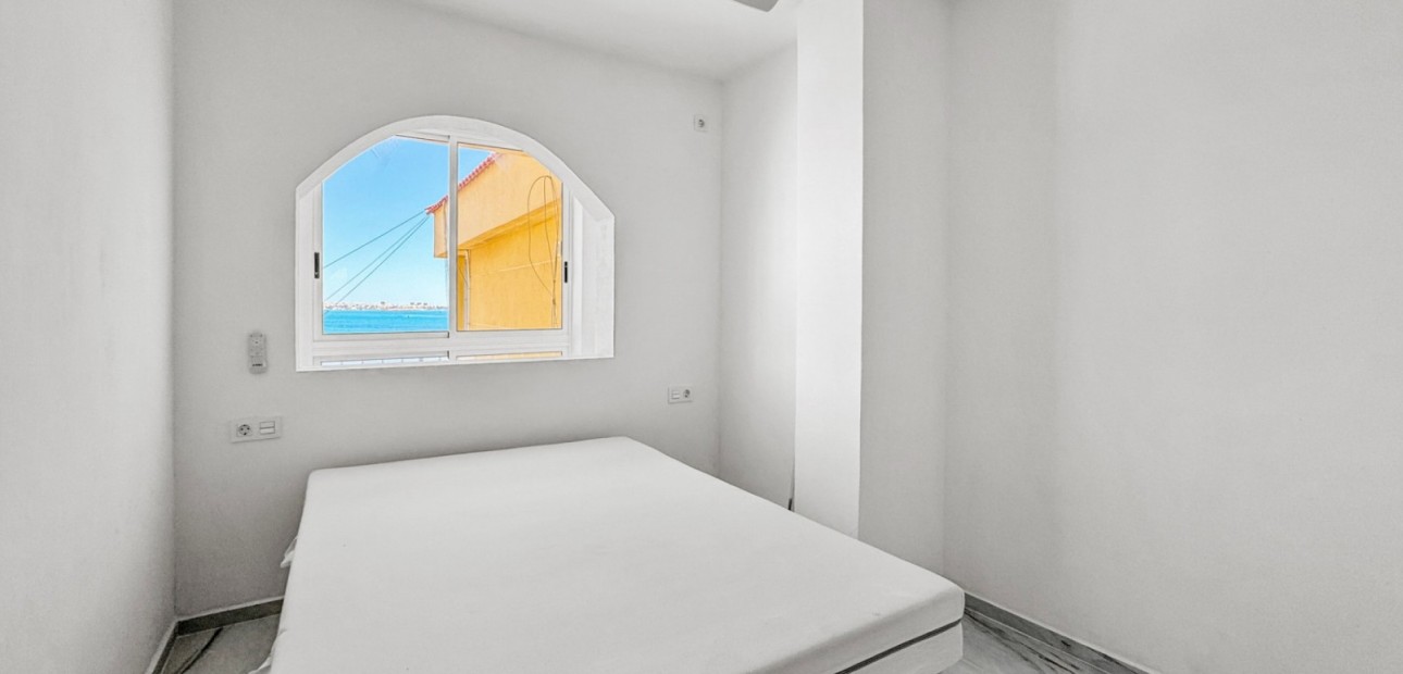 Venta - Apartamento / piso -
Torrevieja - Rocio del Mar