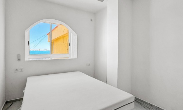 Venta - Apartamento / piso -
Torrevieja - Rocio del Mar