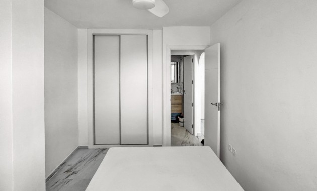 Venta - Apartamento / piso -
Torrevieja - Rocio del Mar